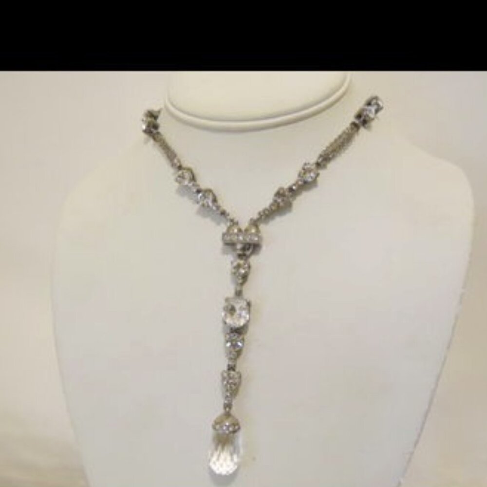 Vintage Silvertone Crystal and Chainmail Link Necklace